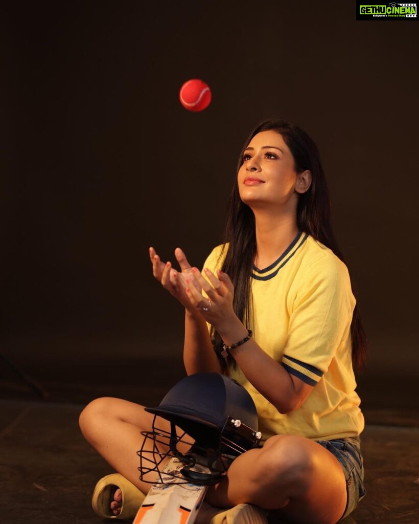 Payal Rajput Instagram - Catch up the moment 🎾💛
