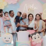 Pearle Maaney Instagram – Nila turns 2 ❤️🥰
.

Decor @thegreindale 
Outfits styled by @ashna_aash_ 
Cake @whisk_n_frost 
Make up @nizanmakeovers
Face paint art @thannahs_art