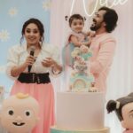Pearle Maaney Instagram – Nila Turns 2 ❤️🥰
.
.
Decor @thegreindale 
Outfits styled by @ashna_aash_ 
Cake @whisk_n_frost 
Make up @nizanmakeovers
Face paint art @thannahs_art