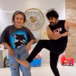 Pearle Maaney Instagram - When she says she wants tough steps only 😂😂😂 #reels #trend #khilladi #akshaykumar #mainkhilladituanari