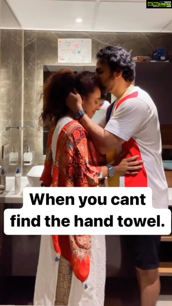 Pearle Maaney Instagram - We all have done this atleast once in our life… 😜😂