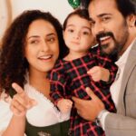 Pearle Maaney Instagram – Santa had a lot of gifts for us this year and we are still counting them ❤️ Thank You Infinity ♾️ to the Universe for all the blessings… wishing you all the most amazing Christmas and a Wonderful year ahead.
.
Camera @plan.b.actions 
Editor @jibin__chacko 
Wearing @men_in_q_wedding 
Styling @ashna_aash_ 
Decor @_whitewindow__