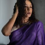 Pearle Maaney Instagram - 💜 . . Click @lightsoncreations Jewellery x Saree @saltstudio MUA @nizanmakeovers