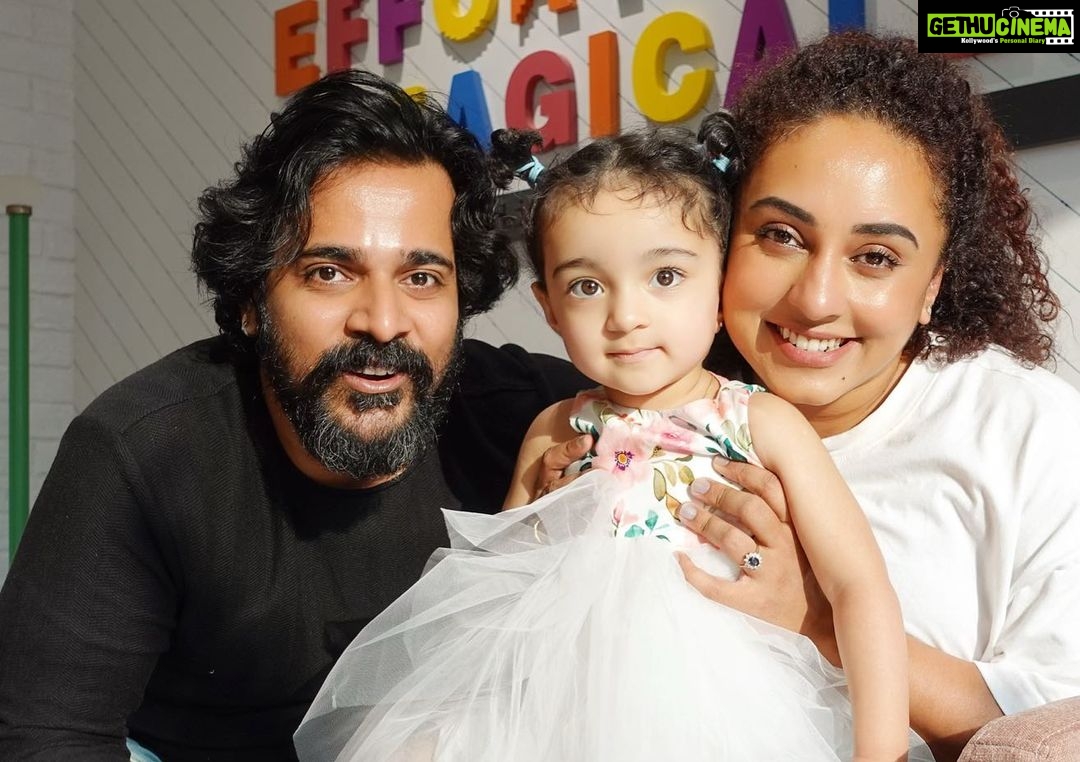 Pearle Maaney Instagram - Hellooooo!!!! ❤️😘🥰 Our New Vlog is Out now ! Do watch it 🥰