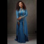 Pearle Maaney Instagram – And I’m feeling Blue 😀😋
.
Click @lightsoncreations @jiksonphotography 
Styled @ashna_aash_ 
Outfit @ladies_planet_ 
MUA @touchbysire 
.
#pearlemaaneyshow #pearleproductions