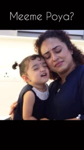 Pearle Maaney Instagram - Oru Emotional Moment with Nila baby 🥹
