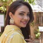 Pooja Banerjee Instagram - Eid Mubarak… outfit by @shopmulmul #PoojaBanerjii #badeacchelagtehain2 #PihuKapoor #PihuSavageKapoor #Eid #Eid2023 swipe till the end to have a look at my pretty outfit ❤️