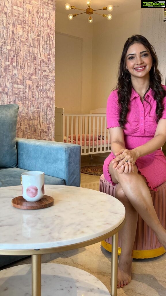 Pooja Banerjee Instagram - Looking for the perfect #HomeDecor @wallmantra is the perfect place for making your house look like your DreamHome ❤️ . - Modern Console Table In Sleek Golden Rods Design - Round Metal Coffee Table In Shiny Rose Gold Edge - Solid Fitted Golden Contemporary Ceiling Light/Chandelier - Round Plush Velvet Pink Ottoman / Pouffe Use coupon code *Pooja_20* to get 20% off on www.wallmantra.com . Book yours now‼️ . #WallMantra #Collaboration #Ad #interiordesign #homedecor #design #interior #explore #instagramreels #trendingstyle #graceeveryspace