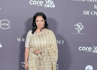 Pooja Kumar Instagram - We celebrated the South Asian Excellence Awards at the Oscars. Thank you to @anjula_acharia @agame.pr and @priyankachopra for hosting this event! There are so many stories from South Asia that have to be told so here is pushing the needle forward and making stories! #oscars #india #america #hindi thank you to @silkthreads_official for my sari! Also thank you @sabatellistyles for my hair and make up!