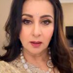 Poonam Dhillon Instagram – Enjoy yourself.. while you’re still in the pink!!! Truly.. the years go by tooooo fast  so Let’s leave in necessary issues out & be happier, nicer, kinder ,more generous & loving !! enjoy Yourself 🥰💕🌟