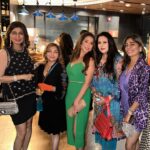 Poonam Dhillon Instagram – Party mood!! 🥰💕🎁🎊🎉🎈Good to catch up with so many Dear Friends. Happy Birthday @sammirshah  @moranialy . Lovely party !!