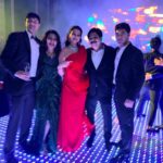 Poonam Dhillon Instagram - My sisters @rishmapai & brother in law @hrishikeshpai_bloomivf Party for her Lovely Daughter @apai314 & son in law @raviparikh2 was the party of the year!!! Real rocking - music / dances & best part was all friends who made it from far and near !! Loved it 🥰 The St. Regis Mumbai