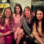 Poonam Dhillon Instagram – The week that was !! Festivity is in the Air !! #birthdayparty #prediwali #frienshipismagic #Happiness #love #goodfood #funtimes #music #dance