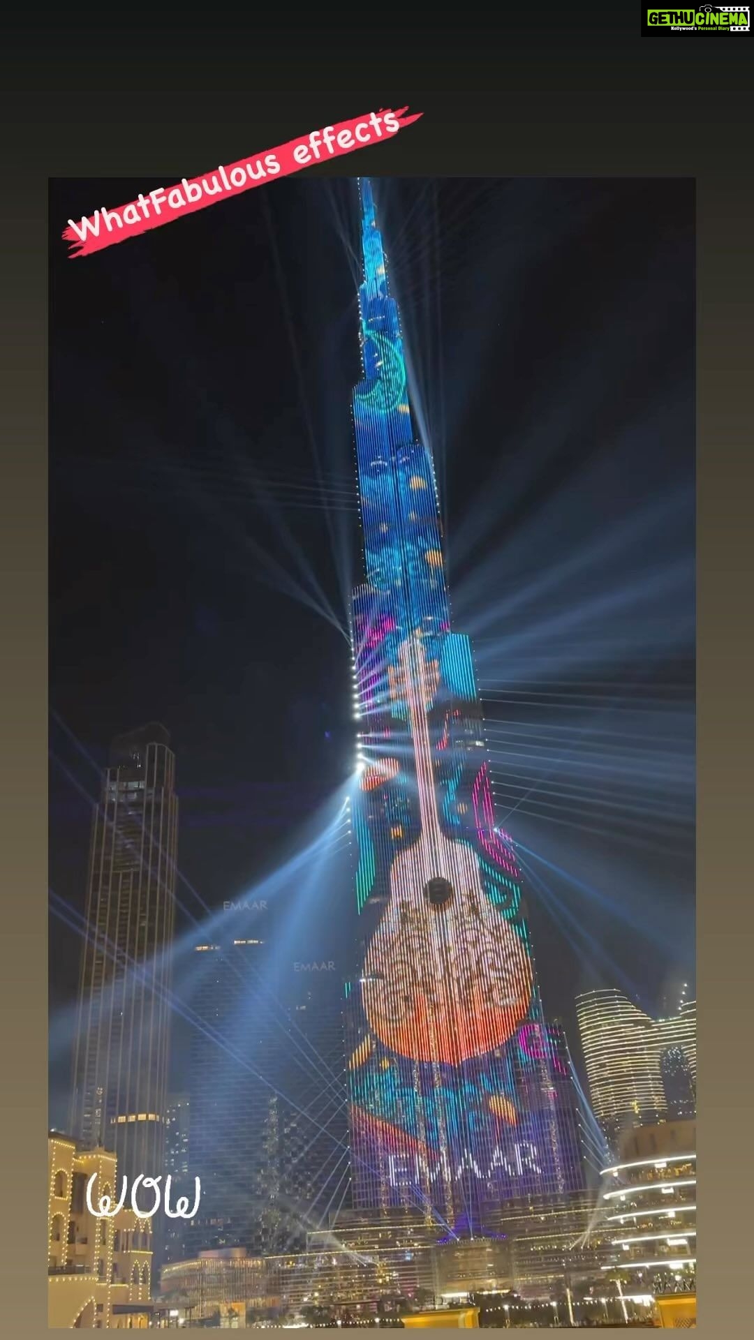 Poonam Dhillon Instagram - I think Dubai probably consumes maximum electricity !!! A glittering illuminated colorful city !! A vibrant ,gorgeous City which seems to grow every time I come back here — with more and more attractions !! ❤️ #dubai #whatfun #rockingdubai