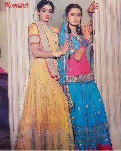Poonam Dhillon Instagram - Happy birthday Poonam Dhillon 🎂 

"It was a big shock for my mother when I joined films. It took her at least five years to come to terms with it.  It took a while to convince her to come with me for shoots. Over a period of time, she saw the kind of attention and respect we get on the sets and realised that it was not a bad career.  Dad was very supportive. 

I was acting in films but there were certain rules at home that I had to follow. If the pack up was at 10 pm, I had to reach home by 10.30.  It was a different atmosphere then. I wouldn’t get permission for late night movies with my friends. Since I was young, my dad or mother would accompany to an outdoor shoot. But they would never be on the set as they were shyer than I was." 

Poonam Dhillon (2014)
Caption Rediff 
.
#bollywoodnostalgia #poonamdhillon #happybirthdaypoonamdhillon #poonamdhillonlovers #poonamdhillonfc #poonamdhillonfans #padminikolhapure #anitaraj #chunkypanday #anilkapoorfans
