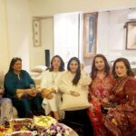 Poonam Dhillon Instagram – BIRTHDAY WEEK… #Celebrations started with Dear Friends !! Lovely company, Fun , Laughter ..and  super lovely spread  which all could not stop raving about .. You are outstanding @menuscriptfoodstories  not only with your quality & unusual creations but also with the artistic presentations .  Can’t get enough of your amazing food . 
#gratitude #thankyougod #Friends #goodfoodindia #eveningtoremember 
#birthdayweek