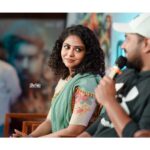 Poornima Indrajith Instagram – Happy faces 🫶
#THURAMUKHAM #pressmeet #photodump