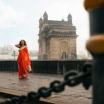 Poornima Indrajith Instagram - 🧡 @pranaahbypoornimaindrajith @2darrshu @silaan_01 @shukran.in @labfour13 #india #gatewayofindia #benaresisbypranaah #pranaahupcycled #upcycledfashion Mumbai, Maharashtra