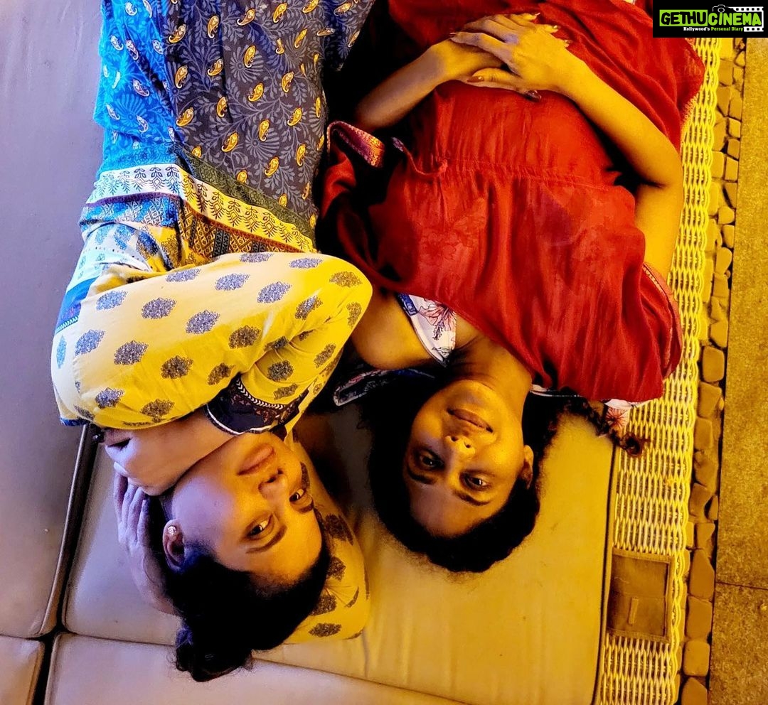 Poornima Indrajith Instagram - Sticking together even when our worlds are upside down! Happy birthday to my bestie ♥️ @nilufersheriff
