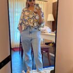 Poornima Indrajith Instagram - Mom jeans dad’s shirt 🤓 @indrajith_s #fitcheck