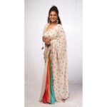 Poornima Indrajith Instagram – This print makes me happy 😊 
#idky #pranaahpret 

Pic : @iamkishoreradhakrishnan 

Wardrobe: @pranaahbypoornimaindrajith 
HMU : @jaan_moni_das 
Asst : @priyankaalbert 
Jewellery: @pureallure.in 
Show : @mazhavilmanoramatv