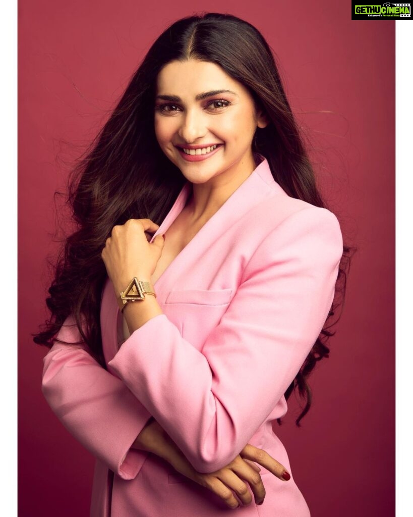 Prachi Deasi Instagram - Smile, Sparkle, Repeat! #GuessWatches #SparkleWithGuess #Bejeweled @guesswatches