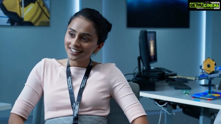 Pragathi Guruprasad Instagram - chatting with @thejenbartels about the new Webb Telescope 🔭 at @northropgrumman ⁣ ⁣ thank you NG and @lesleywolffisthephotobomb for bringing the duo back 🪐