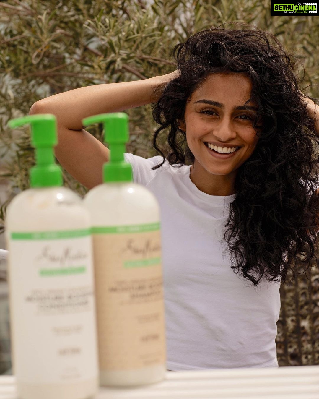 Pragathi Guruprasad Instagram - My curly hair journey has been a long one and @sheamoisture has been there every step of the way! Obsessed with the new SheaMoisture Natural Infusions 100% Virgin Coconut Oil Moisture Boosting Duo from @costco #UnileverPartner