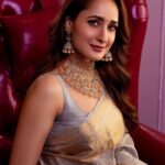 Pragya Jaiswal Instagram - Thank you Vijaywada for all the love ❤️ And many congratulations @vegajewellers for the opening of your biggest store yet.. Many more to come 💫💎 Saree @kanchivmlsilks Jewellery @vegajewellers Stylist @neeraja.kona Asst stylist @manogna_gollapudi Hair @itz_rajesh24 Photographer @naturallight_studios