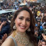 Pragya Jaiswal Instagram - Thank you Vijaywada for all the love ❤️ And many congratulations @vegajewellers for the opening of your biggest store yet.. Many more to come 💫💎 Saree @kanchivmlsilks Jewellery @vegajewellers Stylist @neeraja.kona Asst stylist @manogna_gollapudi Hair @itz_rajesh24 Photographer @naturallight_studios