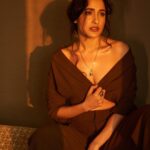 Pragya Jaiswal Instagram - Golden glow 🌞