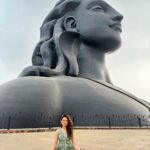 Pragya Jaiswal Instagram - Happy Mahashivratri everyone 🔱 May the lord give power and strength to us all 🙏🏻 #Adiyogi #IshaYogaCentre #Coimbatore