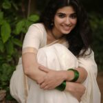 Pragya Nagra Instagram - വിഷു ആശംസകൾ 🌸🌾 PC @gowtham__rajendran Styling @anchita_nagra #vishu #kerala #happyvishu #keralagram #vishuspecial #vishukani #malayali #keralasaree #keralamodel #malayalamactress #malayalamcinema #mallu #mallugram #mollywood #malayalam #malluactress #anusithara #mohanlal #mallugirl #tovinothomas #mammootty #nivinpauly #malayalamcinema #lalettan #malluhot #nazriya #anupamaparameswaran #keralabeauty #dulquersalmaan #nayanthara