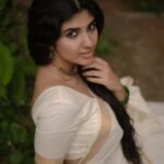 Pragya Nagra Instagram - വിഷു ആശംസകൾ 🌸🌾 PC @gowtham__rajendran Styling @anchita_nagra #vishu #kerala #happyvishu #keralagram #vishuspecial #vishukani #malayali #keralasaree #keralamodel #malayalamactress #malayalamcinema #mallu #mallugram #mollywood #malayalam #malluactress #anusithara #mohanlal #mallugirl #tovinothomas #mammootty #nivinpauly #malayalamcinema #lalettan #malluhot #nazriya #anupamaparameswaran #keralabeauty #dulquersalmaan #nayanthara