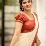 Pragya Nagra Instagram - தமிழ் புத்தாண்டு வாழ்த்துக்கள்🌾🌺 Artist - @pragyanagra Costumes - @ivalinmabia Photography - @camerasenthil Makeup - @yuvas_makeover Shoot organised by @rrajeshananda #puthandu #vishu #baisakhi #bihu #tamilnewyear #gudipadwa #ugadi #tamil #vishukani #happytamilnewyear #tamilputhandu #tamilactress #tamilcinema #kollywood #thalapathy #tamilmemes #tamilbgm #tamilstatus #vijay #tamilmovie #tamillyrics #kollywoodactress #thala #nayanthara #tamillovestatus #samantha #teluguactress #tollywood #vijaytv #actress