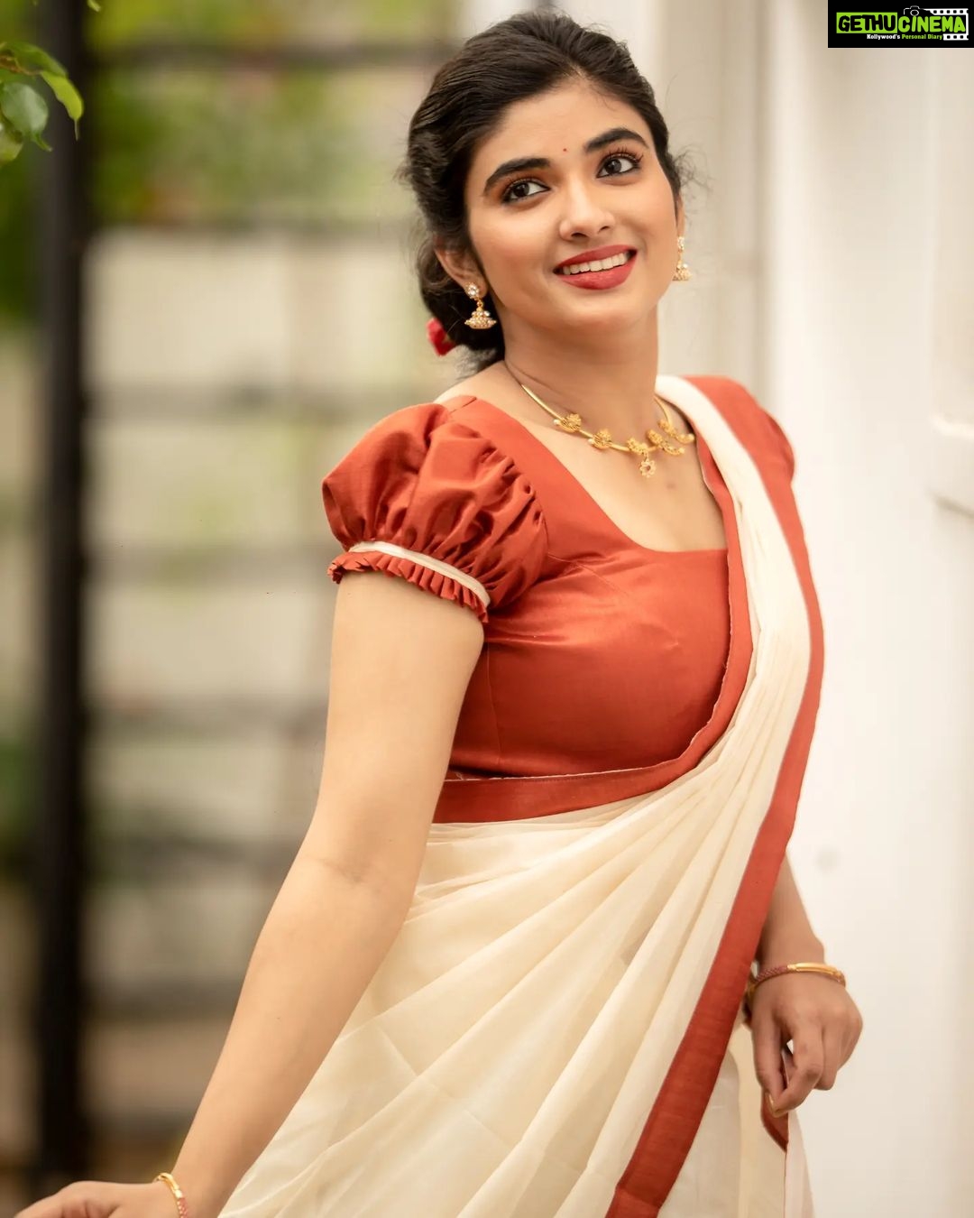 Pragya Nagra Instagram - தமிழ் புத்தாண்டு வாழ்த்துக்கள்🌾🌺 Artist - @pragyanagra Costumes - @ivalinmabia Photography - @camerasenthil Makeup - @yuvas_makeover Shoot organised by @rrajeshananda #puthandu #vishu #baisakhi #bihu #tamilnewyear #gudipadwa #ugadi #tamil #vishukani #happytamilnewyear #tamilputhandu #tamilactress #tamilcinema #kollywood #thalapathy #tamilmemes #tamilbgm #tamilstatus #vijay #tamilmovie #tamillyrics #kollywoodactress #thala #nayanthara #tamillovestatus #samantha #teluguactress #tollywood #vijaytv #actress