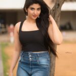 Pragya Nagra Instagram - Knock knock. Who’s there? The weekend vibes🔥🔥🔥 PC @sathyaphotography3 🥰❤️ #telugugirls #telugumemes #teluguammayi #teluguactress #tamilgirls #telugugirl #telugucinema #teluguboys #keralagirls #tollywood #biggbosstelugu #telugureels #trending #hyderabad #micset #telugustatus #teluguhot #tamilgirl #tamilponnu #telugumovies #telugusongs #maheshbabu #telugupeople #vijaydevarakonda #telugubgm #bollywood #alluarjun #teluguwhatsappstatus #samantha #tamilheroine