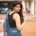 Pragya Nagra Instagram - Knock knock. Who’s there? The weekend vibes🔥🔥🔥 PC @sathyaphotography3 🥰❤️ #telugugirls #telugumemes #teluguammayi #teluguactress #tamilgirls #telugugirl #telugucinema #teluguboys #keralagirls #tollywood #biggbosstelugu #telugureels #trending #hyderabad #micset #telugustatus #teluguhot #tamilgirl #tamilponnu #telugumovies #telugusongs #maheshbabu #telugupeople #vijaydevarakonda #telugubgm #bollywood #alluarjun #teluguwhatsappstatus #samantha #tamilheroine