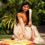 Pragya Nagra Instagram - 🌺Andariki Ugadi Subhakankshalu🌺 Costumes - @ivalinmabia Photography - @camerasenthil Makeup - @yuvas_makeover Shoot organised by @rrajeshananda #ugadi #ugadi2023 #gudipadwa #ugadispecial #happyugadi #padwa #mantra #durgapuja #krishnavani #navratri #navratrispecial #maadurga #festivalfashion #festivelook #desi #teluguammayi #telugu #traditional #indianwear #traditionallook #hyderabadblogger #hyderabadinfluencer #hyderabadinsta #hyderabadbloggers #teluguactress #teluguheroine #telugumovie #telugumovies