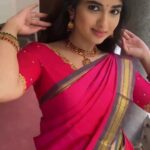 Pragya Nagra Instagram – Outfit @dimahfashion @faridabanu.h 🥰❤️
Makeup & Hair @teamdiamondartistry @salomirdiamond ❤️
#JoshMeinAaja @officialjoshapp @joshapp.tamil