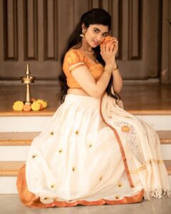 Pragya Nagra Instagram - 🌺Andariki Ugadi Subhakankshalu🌺

Costumes - @ivalinmabia
Photography - @camerasenthil
Makeup - @yuvas_makeover
Shoot organised by @rrajeshananda

#ugadi #ugadi2023 #gudipadwa #ugadispecial #happyugadi #padwa #mantra #durgapuja #krishnavani #navratri #navratrispecial #maadurga
#festivalfashion #festivelook #desi #teluguammayi #telugu #traditional #indianwear #traditionallook #hyderabadblogger #hyderabadinfluencer #hyderabadinsta #hyderabadbloggers #teluguactress #teluguheroine #telugumovie #telugumovies