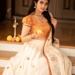 Pragya Nagra Instagram - 🌺Andariki Ugadi Subhakankshalu🌺 Costumes - @ivalinmabia Photography - @camerasenthil Makeup - @yuvas_makeover Shoot organised by @rrajeshananda #ugadi #ugadi2023 #gudipadwa #ugadispecial #happyugadi #padwa #mantra #durgapuja #krishnavani #navratri #navratrispecial #maadurga #festivalfashion #festivelook #desi #teluguammayi #telugu #traditional #indianwear #traditionallook #hyderabadblogger #hyderabadinfluencer #hyderabadinsta #hyderabadbloggers #teluguactress #teluguheroine #telugumovie #telugumovies