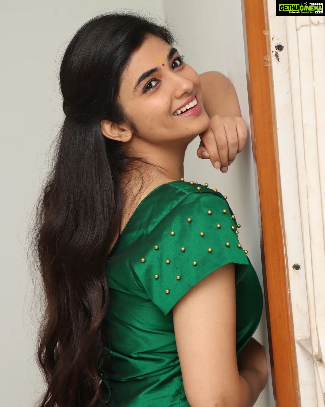 Pragya Nagra Instagram - "Njangal ee street la pudhiya thamasukaran"๐๐ธ PC @stillsanbhu ๐ธ Pattu Pavadu @kerala_bygone_fashion ๐ฅฐ #mallugirl #kerala #mallu #mallugram #malluactress #mollywood #anusithara #malayali #keralagallery #malayalamactress #keralagram #malayalam #malluhot #malluwood #love #keralaactress #tamilactress #kochi #nikhilavimal #mohanlal #keraladiaries #mollywoodactress #malluaunty #keralam #keralagodsowncountry #saniyaiyappan #keralagirls #mammootty #rajishavijayan #kozhikode