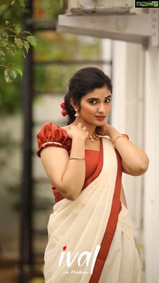 Pragya Nagra Instagram - தமிழ் புத்தாண்டு வாழ்த்துக்கள்🌾🌺 Artist - @pragyanagra Costumes - @ivalinmabia Photography - @camerasenthil Makeup - @yuvas_makeover Shoot organised by @rrajeshananda #puthandu #vishu #baisakhi #bihu #tamilnewyear #gudipadwa #ugadi #tamil #vishukani #happytamilnewyear #tamilputhandu #tamilactress #tamilcinema #kollywood #thalapathy #tamilmemes #tamilbgm #tamilstatus #vijay #tamilmovie #tamillyrics #kollywoodactress #thala #nayanthara #tamillovestatus #samantha #teluguactress #tollywood #vijaytv #actress