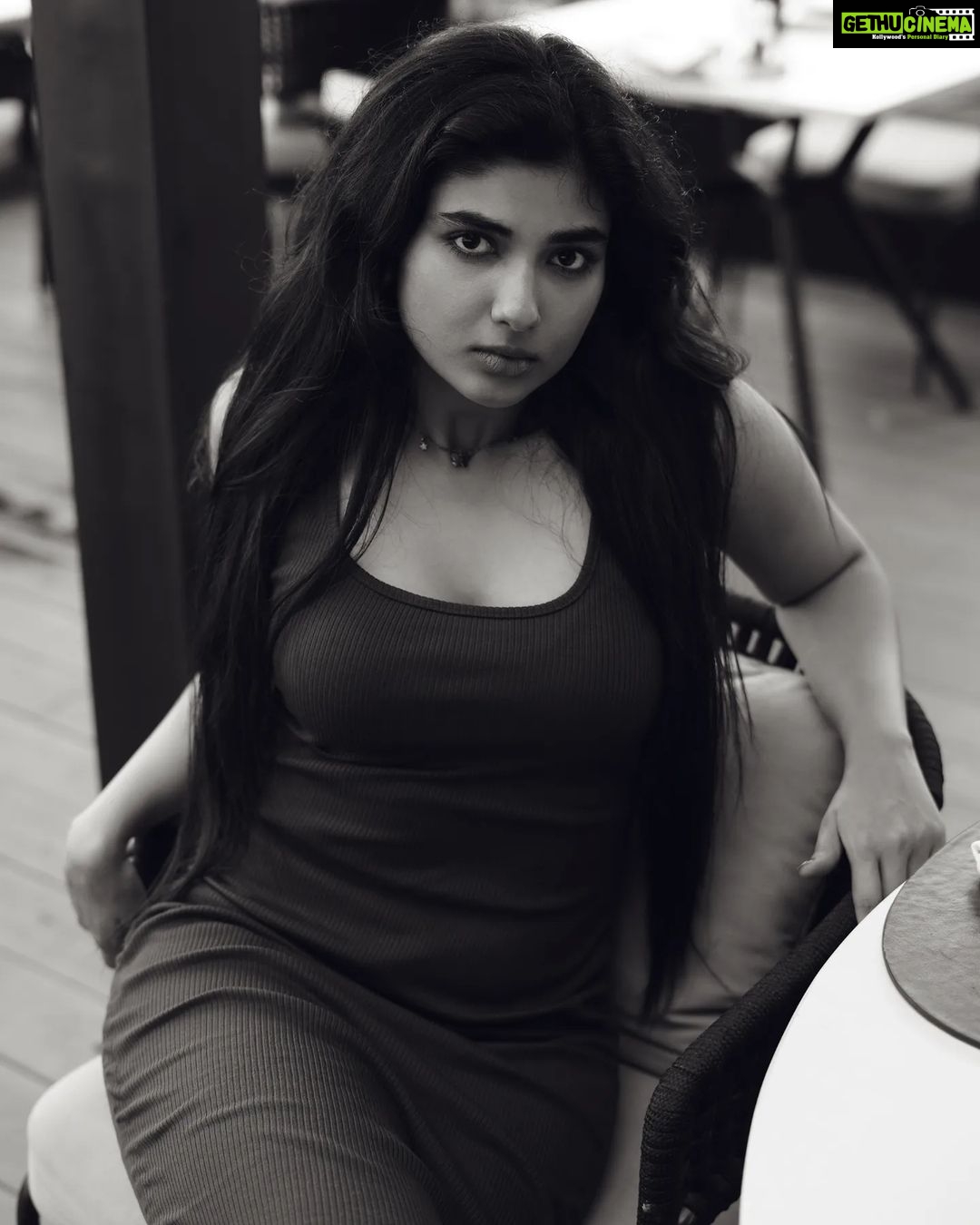 Pragya Nagra Instagram - Hey Senorita ✨️ PC @dxgphotographer @prajithdxg Styling @anchita_nagra Location @skycuratedasiandining #telugugirls #telugumemes #teluguammayi #teluguactress #tamilgirls #telugugirl #telugucinema #teluguboys #keralagirls #tollywood #biggbosstelugu #telugureels #trending #hyderabad #micset #telugustatus #teluguhot #tamilgirl #tamilponnu #telugumovies #telugusongs #maheshbabu #telugupeople #vijaydevarakonda #telugubgm #bollywood #alluarjun #teluguwhatsappstatus #samantha #tamilheroine