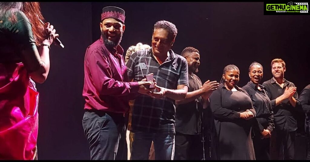Prakash Raj Instagram - at the inauguration of #Itfok international theatre festival #Thrissur ..spent time watching and interacting with the South African theatre group .. had a great weekend .. good day to you all too