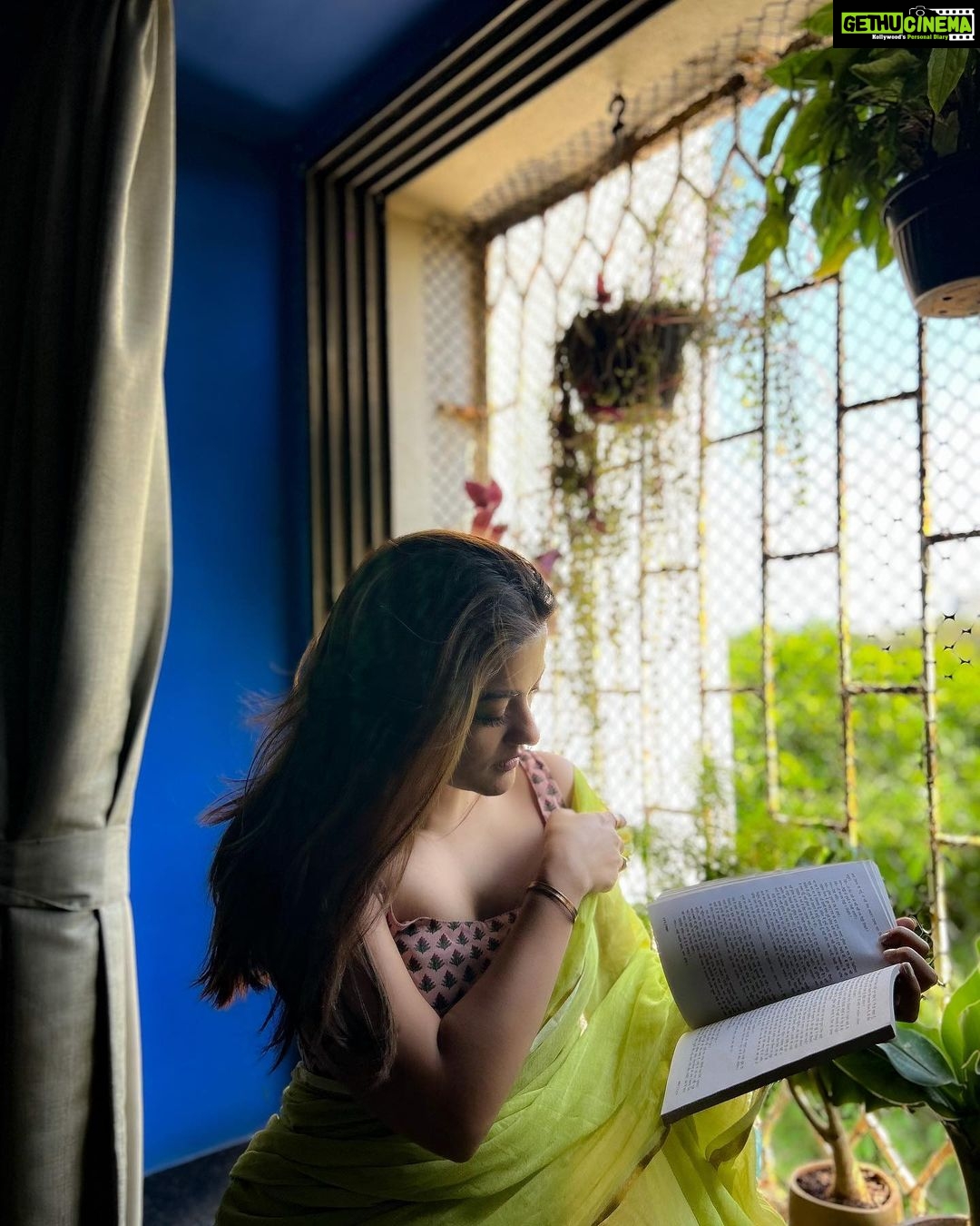Prakruti Mishra Instagram - Chalo Khwab pura Karte hein , Ishq shayad adhoora hi Acha hai 🧜🏻♀️