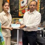 Prakruti Mishra Instagram - While celebrities are outspoken supporters of goodwill and philanthropy, there are a few names who are lending their star power to a variety of important causes. In the spirit of putting others first, Prakruti Mishra, has not only showed her support by visiting the Coromondel express disastrous accident's many victims and spending time in the hospital, but also contributed to much needed welfare funds with sikhaid , and helped raising a good sum of funds She is active in the disaster relief effort and had donated Rs50,000 to the CMO Releif Fund to help the losses families are bearing due to the train accident. Mishra's donation is a small gesture, but it is a sign of her compassion and her willingness to help others. She is an inspiration to us all. Here are some other ways you can help the victims of the Coromondel Express disaster: Donate to the Chief Minister Relief Fund. You can donate online or by sending a check. There are many others organisation that are actively helping, which the actress supports like - sikhaid Volunteer your time at a local hospital or relief center. Spread the word about the disaster and encourage others to donate or volunteer. Together, we can make a difference.