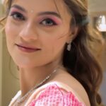 Prakruti Mishra Instagram - Gorgeous ❣️ Mua: @blushintonsbyanja Inframe: @prakrutimishra Outfit: @soulbyindian #reels #reelsinstagram #reelitfeelit #reelsvideo #reelsindia #mehendi #mehendimakeup #mehendilook #makeupideas #makeuptutorial #wedding #weddinginspiration #parulgargbeauty Bhubaneswar, India