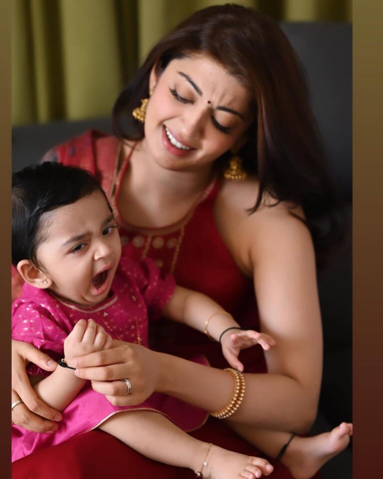 Pranitha Subhash Instagram - BTS of a shoot wit a baby 🙈 We had coco melon playing in the background the entire time 🙃